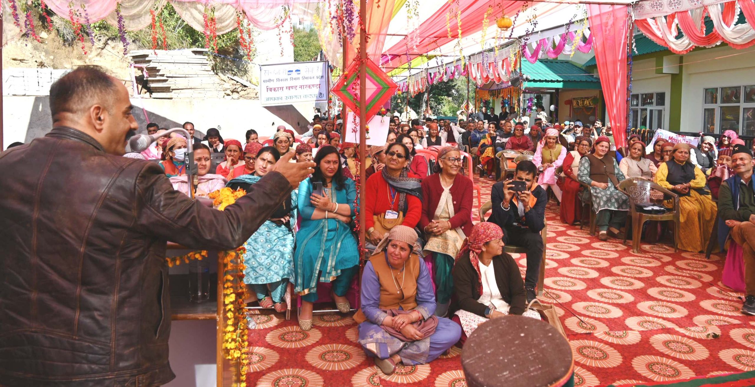ठियोग अस्पताल को जिला अस्पताल एवं कुमारसैन अस्पताल को आदर्श अस्पताल बनाया जाएगा