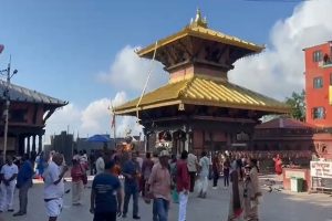 नेपाल में राजशाही समर्थकों और पुलिस में झड़प