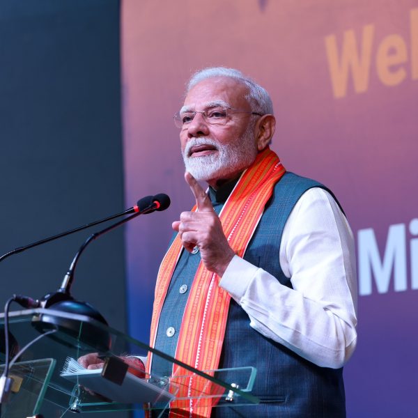 प्रधानमंत्री नरेंद्र मोदी आज ब्राजील के शहर रियो डी जनेरियो में जी-20 शिखर सम्मेलन में भाग लेंगे