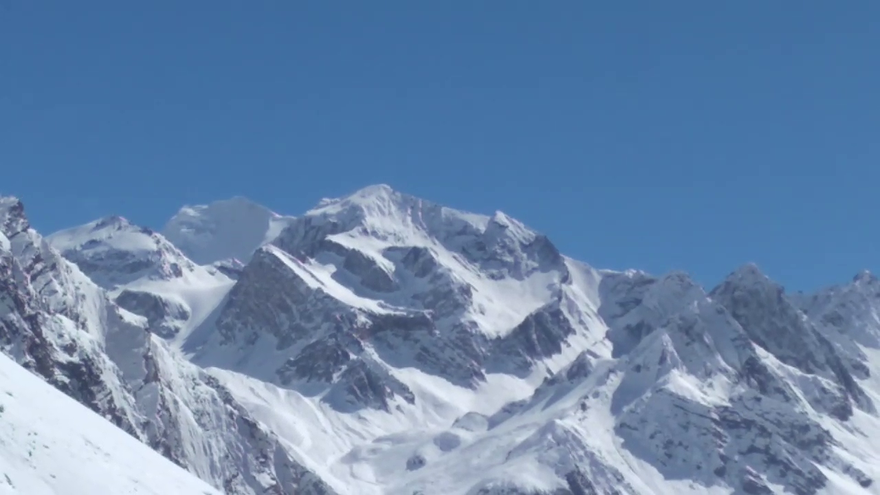 कल से बंद होगी आदि कैलाश और ओम पर्वत दर्शन यात्रा