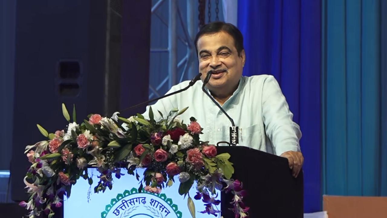 सड़क-इंजीनियरिंग में सुधार से दुर्घटनाओं पर लगेगी रोकः नितिन गडकरी