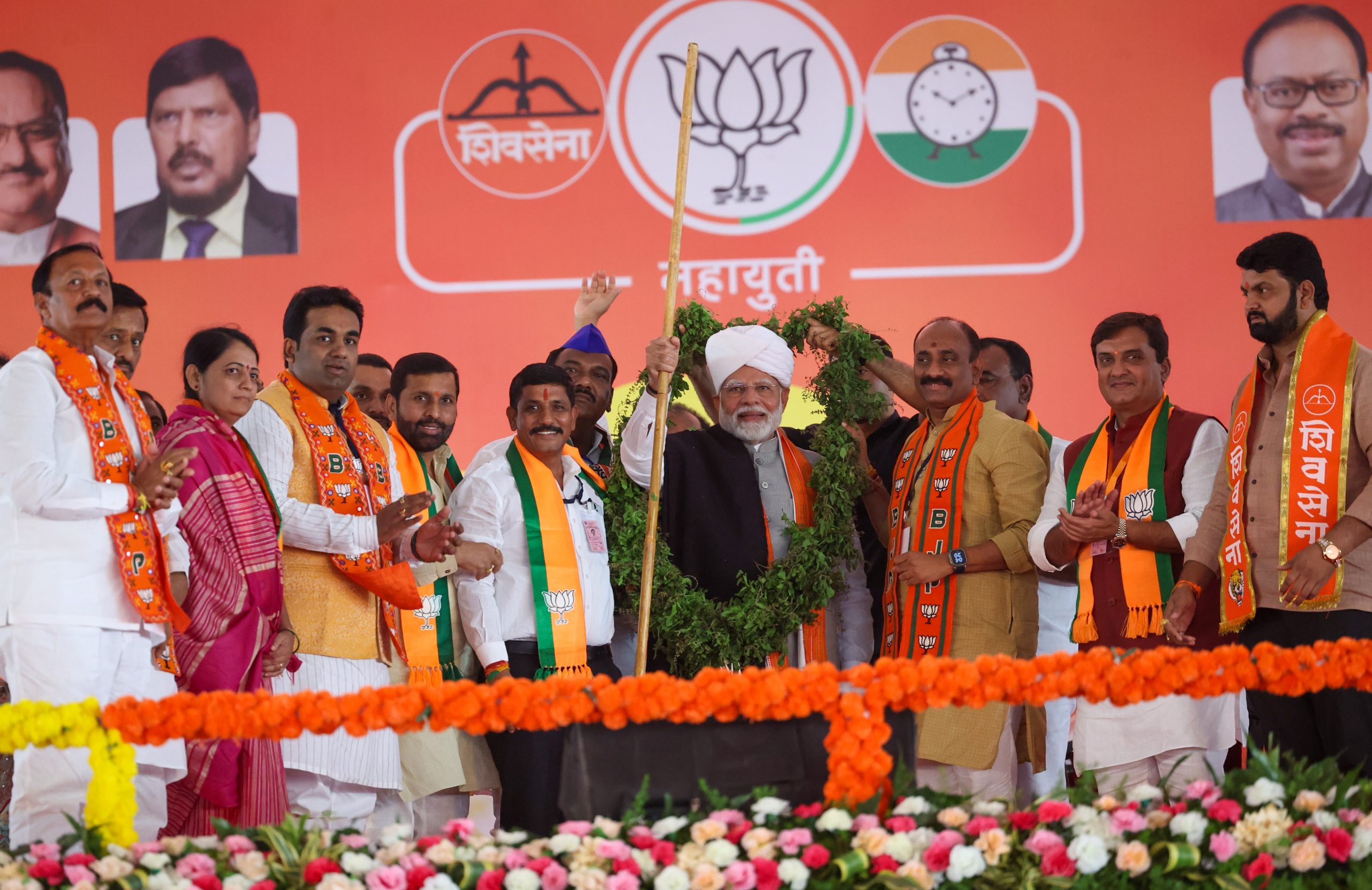 महायुति-गठबंधन ही दे सकती है महाराष्ट्र को स्थिर सरकारः नरेन्द्र मोदी