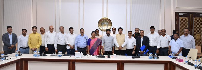हैदराबाद में पांच हजार करोड़ रुपये से अधिक का निवेश करने के लिए छह फार्मा कंपनियां आगे आईं