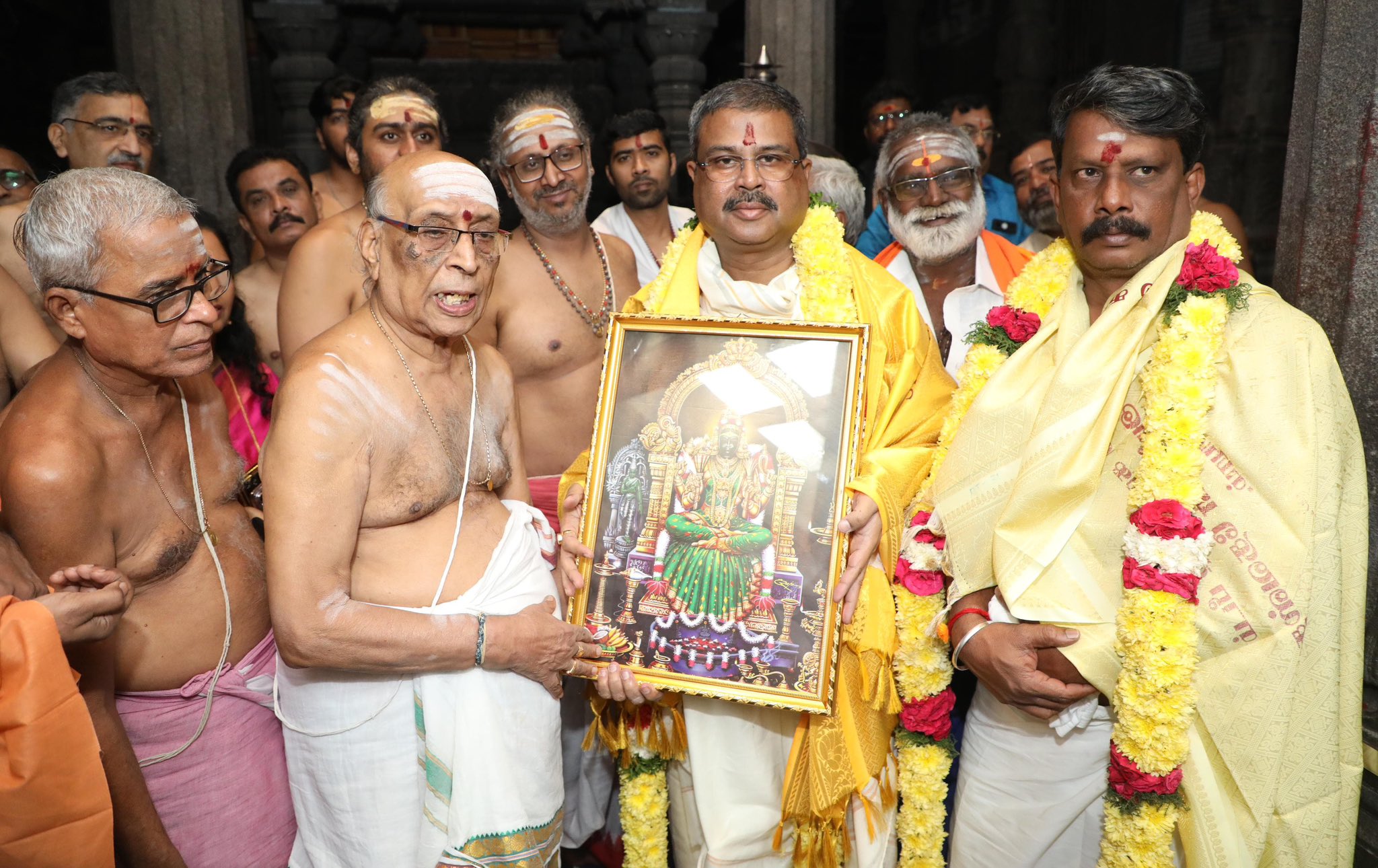 केन्‍द्रीय शिक्षा मंत्री धर्मेन्‍द्र प्रधान तमिलनाडु के दो दिन के दौरे पर