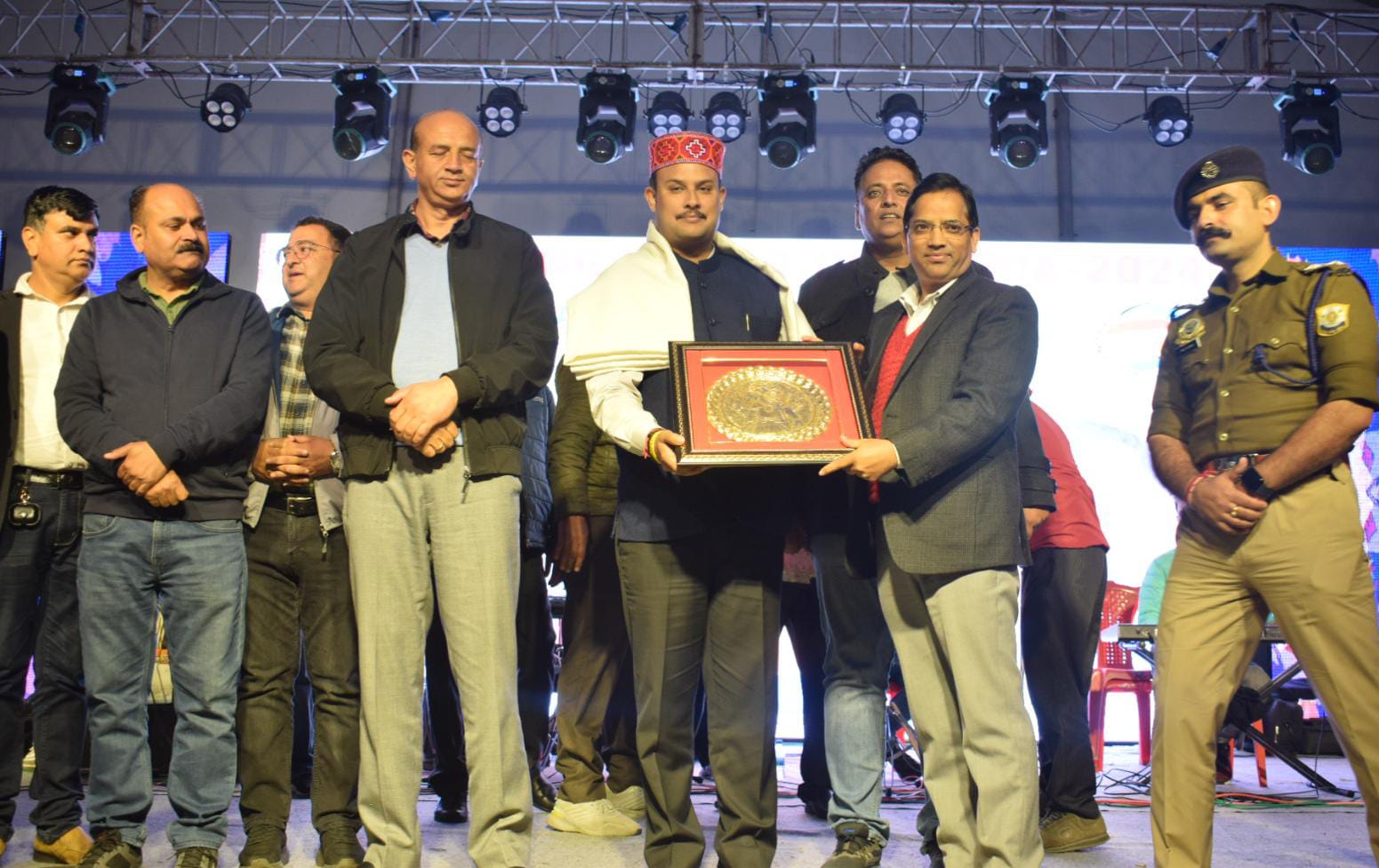 यादविंदर गोमा ने बीड बिलिंग कार्निवल की अंतिम सांस्कृतिक संध्या में मुख्यातिथि के रूप शिरकत की