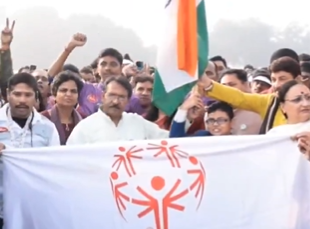 राजमार्ग राज्यमंत्री हर्ष मल्होत्रा ​​ने नई दिल्ली में ‘रन फॉर इनक्लूजन’ मैराथन को हरी झंडी दिखाई