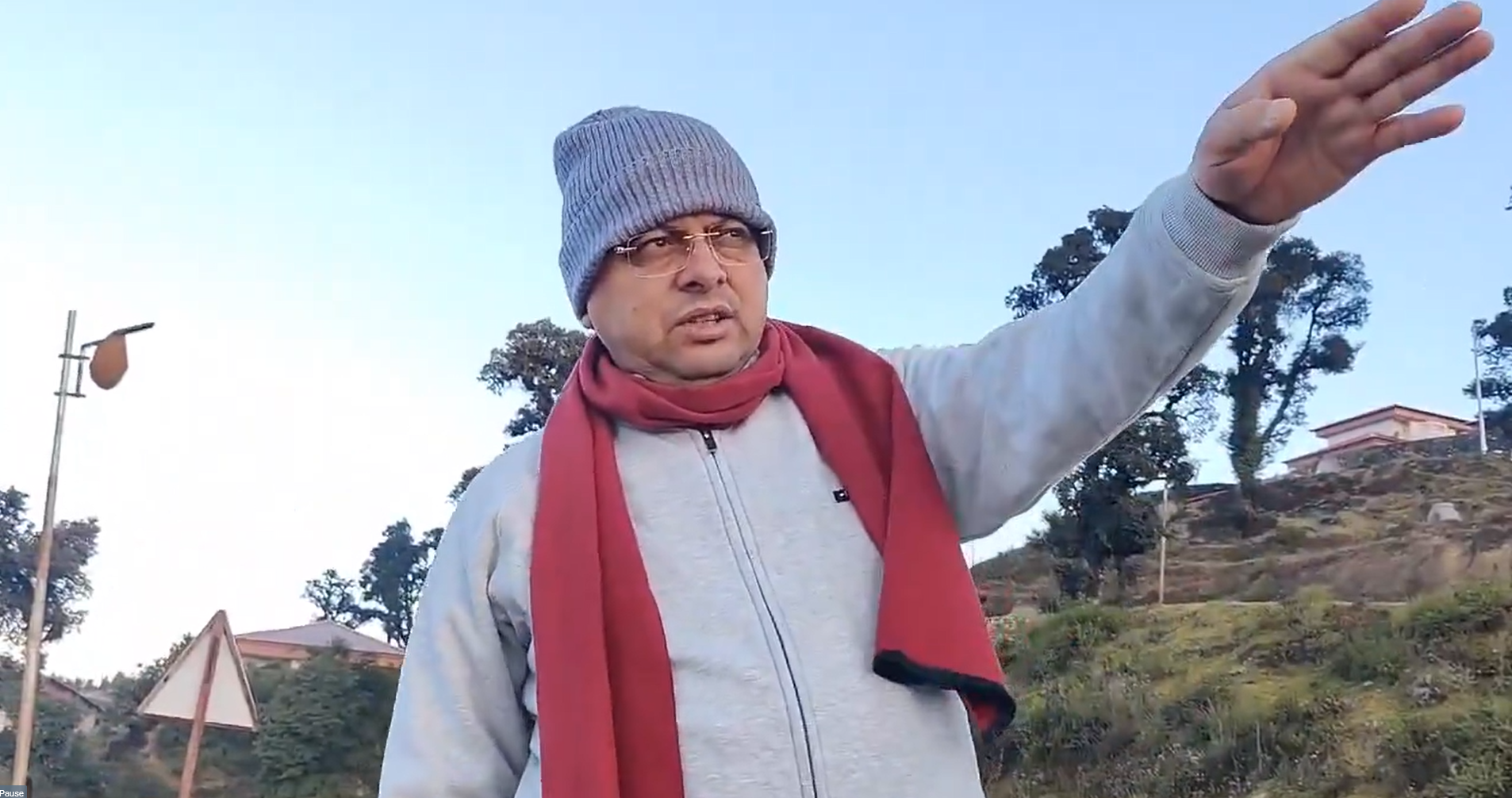 मुख्यमंत्री पुष्कर सिंह धामी ने भराड़ीसैंण में चल रहे विकास कार्यों का किया निरीक्षण