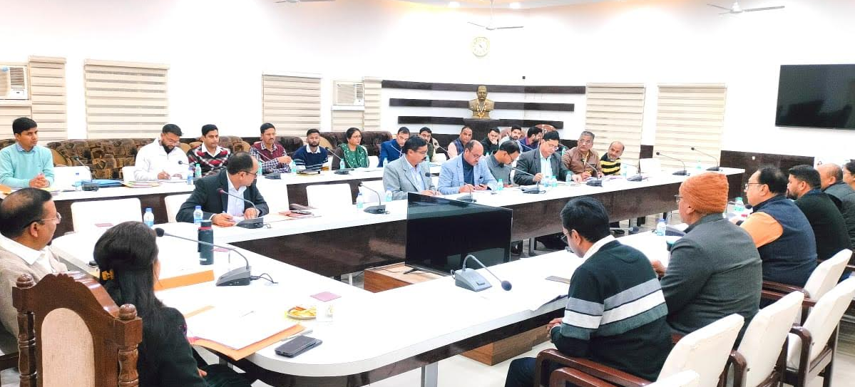 एम. विश्वकर्मा योजना के तहत हरिद्वार जिले के पारम्परिक शिल्पकारों और कारीगरों को आर्थिक रूप से सशक्त बनाने के निर्देश