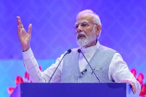 प्रधानमंत्री नरेन्‍द्र मोदी ने आज देश भर के विभिन्न रेलवे स्टेशनों पर 18 प्रधानमंत्री भारतीय जन औषधि केंद्रों का शुभारंभ किया