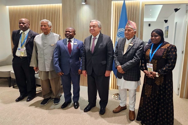 Nepal President urges UNSG to make developed countries aware of adverse impact of climate change