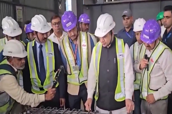 Union Minister Ashwini Vaishnav Reviews Bullet Train Track Slab Facility in Surat