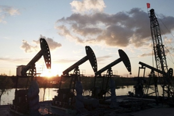 Oil prices drop as China’s stimulus plan fails to meet investor expectations