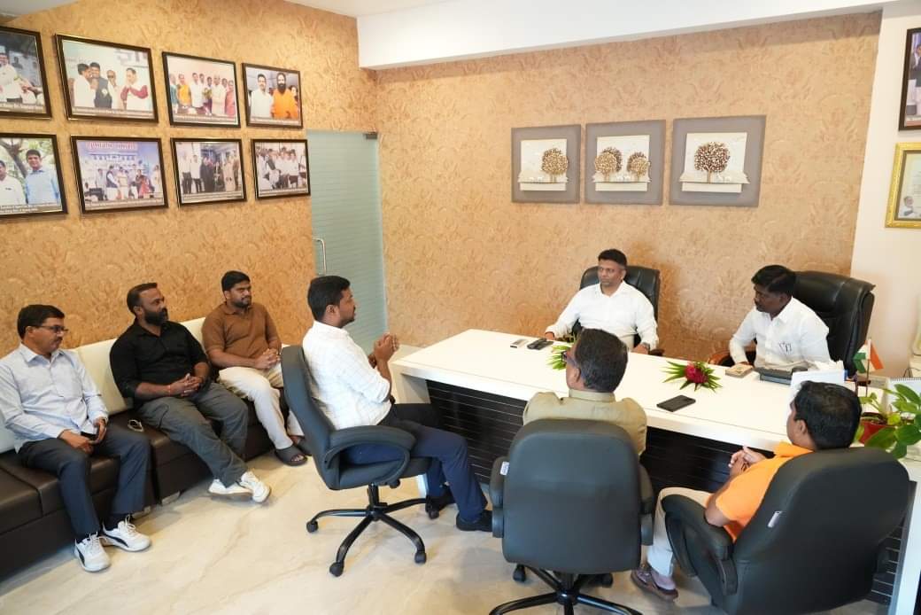 ડાંગ જિલ્લામાં અધિકારીઓ લોકોના પ્રશ્નોનો હકારાત્મક ઉકેલ લાવી શકે તે દિશામાં કાર્યવાહી હાથ ધરવામાં આવી