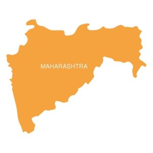 पुणे जिले के खेड़ तालुका में एक वाहन सौ फुट गहरी खाई में गिर गया, जिससे आठ महिलाओं की मौके पर ही मौत हो गई और 29 अन्य गंभीर रूप से घायल हो गईं