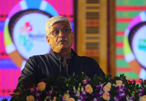 सरकार पूर्वोत्तर राज्‍यों पर अधिक ध्यान केंद्रित कर रही हैः गजेंद्र सिंह शेखावत