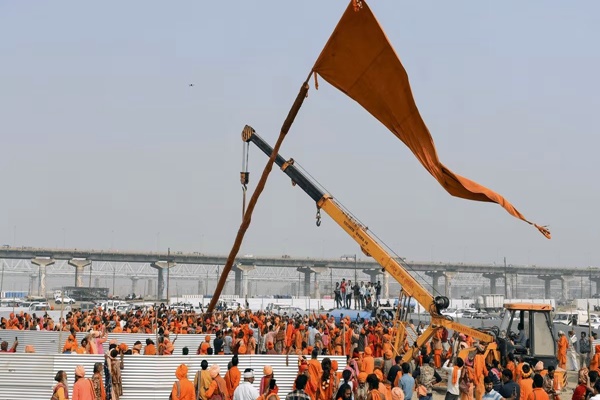 ઉત્તર પ્રદેશ સરકારે પ્રયાગરાજમાં મહાકુંભ વિસ્તારને નવા જિલ્લા તરીકે જાહેર કર્યો છે