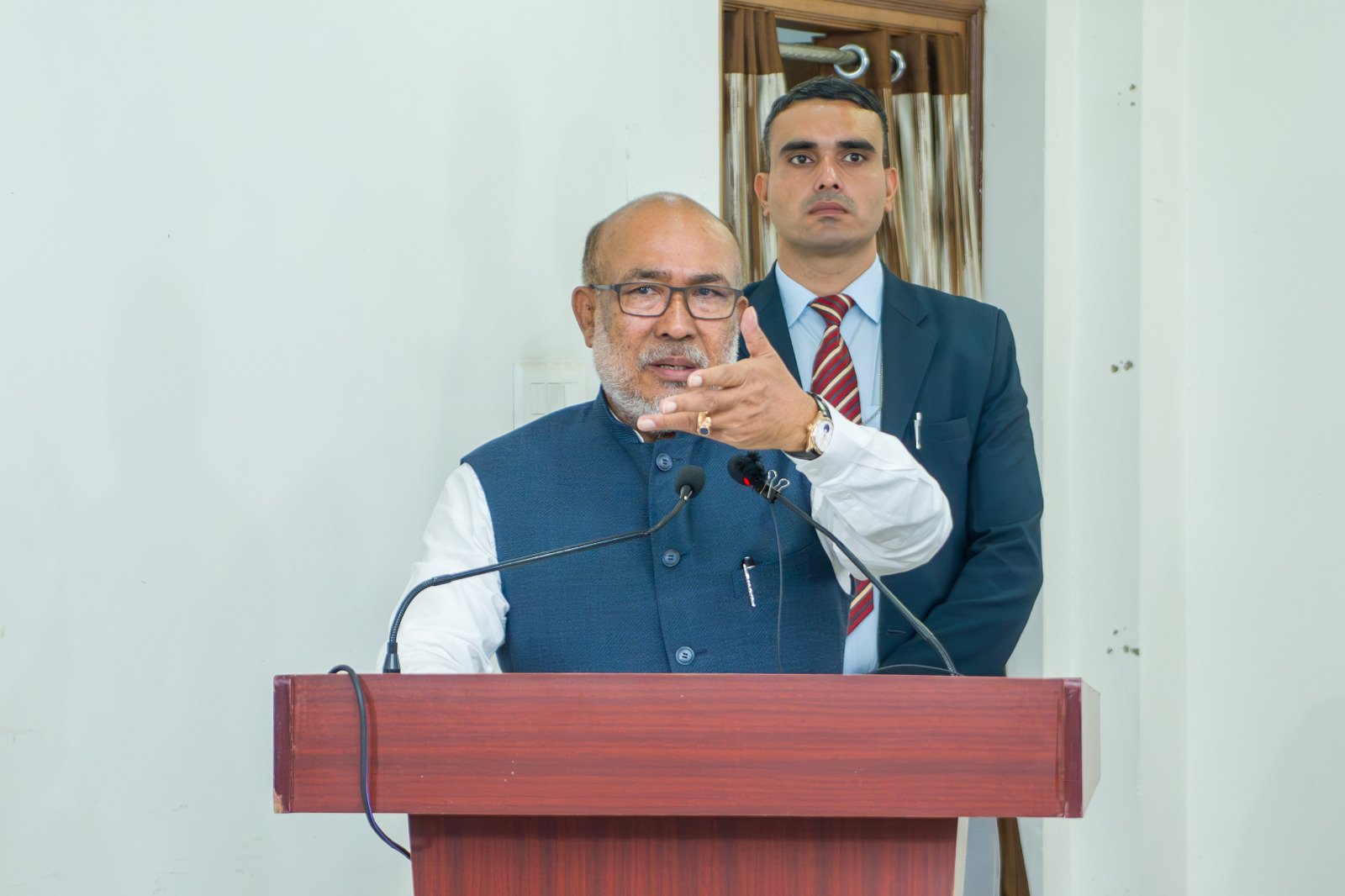 Manipur CM N. Biren Singh Urges Hard Work for Progress on Good Governance Day, Launches Faceless Transport Services