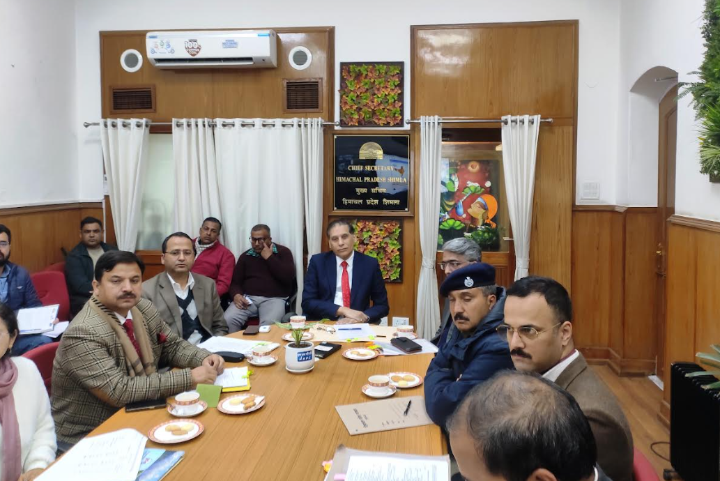 मुख्य सचिव ने आगामी सर्दियों के मौसम की तैयारियों को लेकर समीक्षा बैठक की