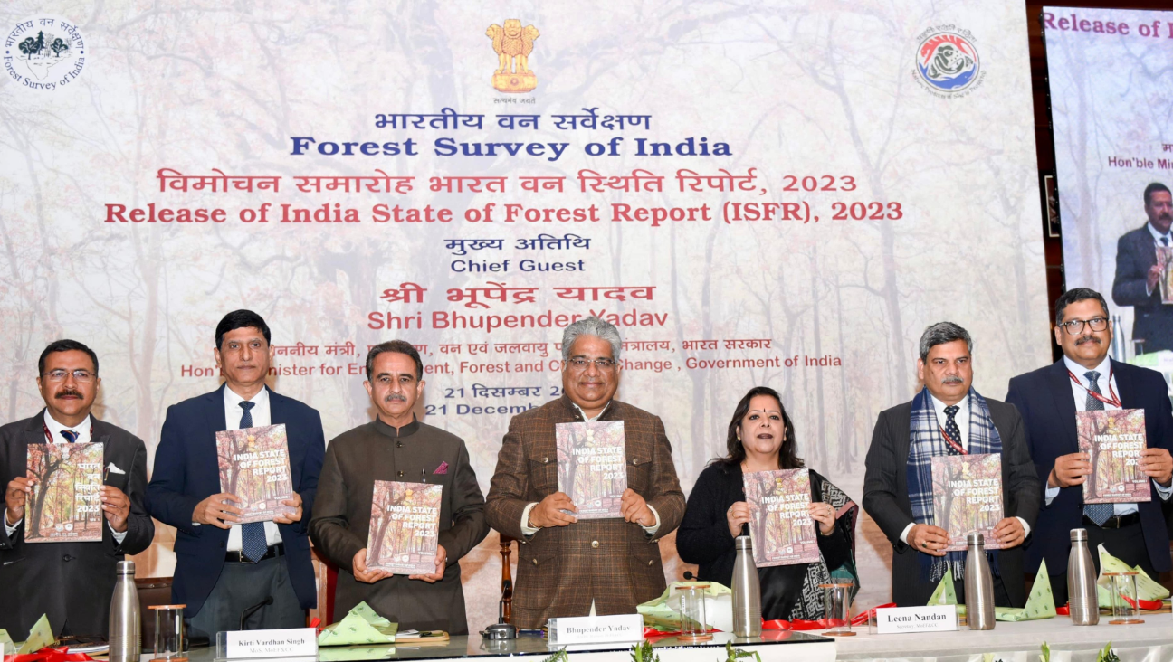 पर्यावरण, वन और जलवायु परिवर्तन मंत्री भूपेन्द्र यादव ने वन-रिपोर्ट-2023 का विमोचन किया
