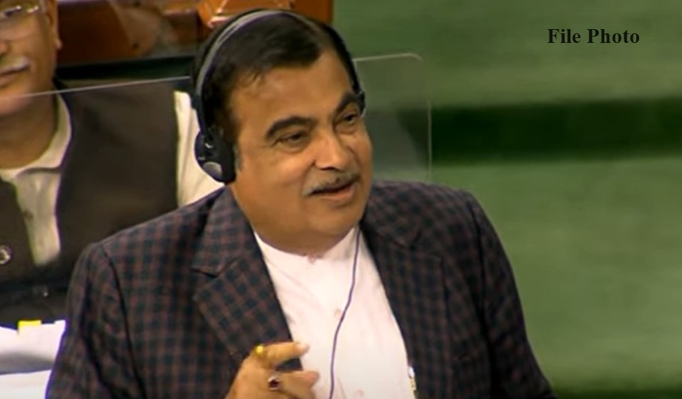 সড়ক পরিবহন ও মহাসড়ক মন্ত্রী নীতিন গড়করি বলেছেন যে ২০২৩-এর পয়লা এপ্রিল থেকে, বাজারে আসা নতুন যানবাহনগুলিকে E20 উপাদানের সঙ্গে সঙ্গতিপূর্ণ করা হয়েছে।
