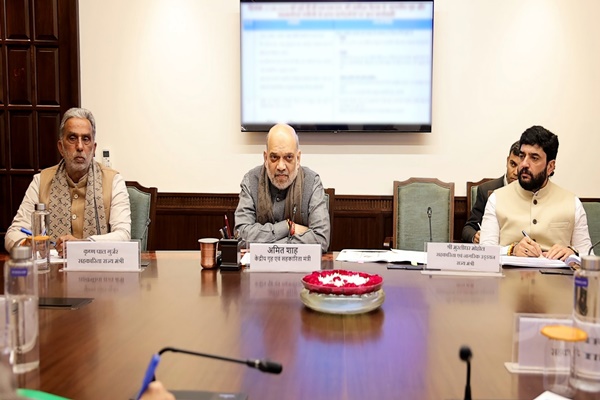 امور داخلہ اور امدادِ باہمی کے مرکزی وزیر امت شاہ نے ایسے بیج تیار کرنے پر زیادہ توجہ دینے کے لیے کہا ہے، جس میں کم پانی اور کم کھادوں کی ضرورت ہو۔