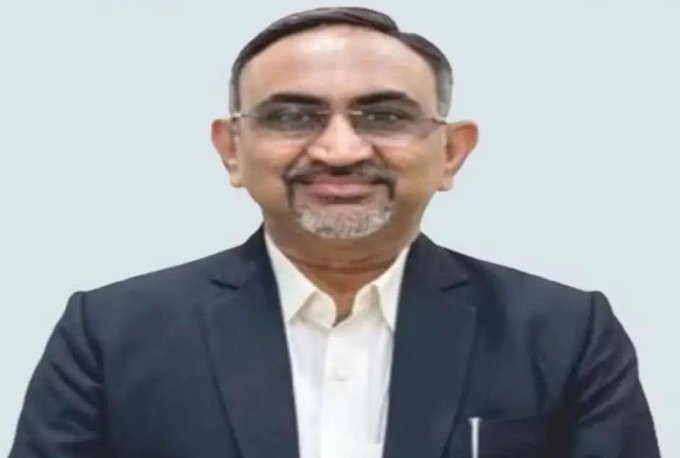 અમદાવાદ ખ્યાતિ હૉસ્પિટલ ગેરરીતિ કેસમાં અમદાવાદ ગુનાશાખાએ વધુ એક આરોપી ડૉ. સંજય પટોલિયાની આજે ધરપકડ કરી