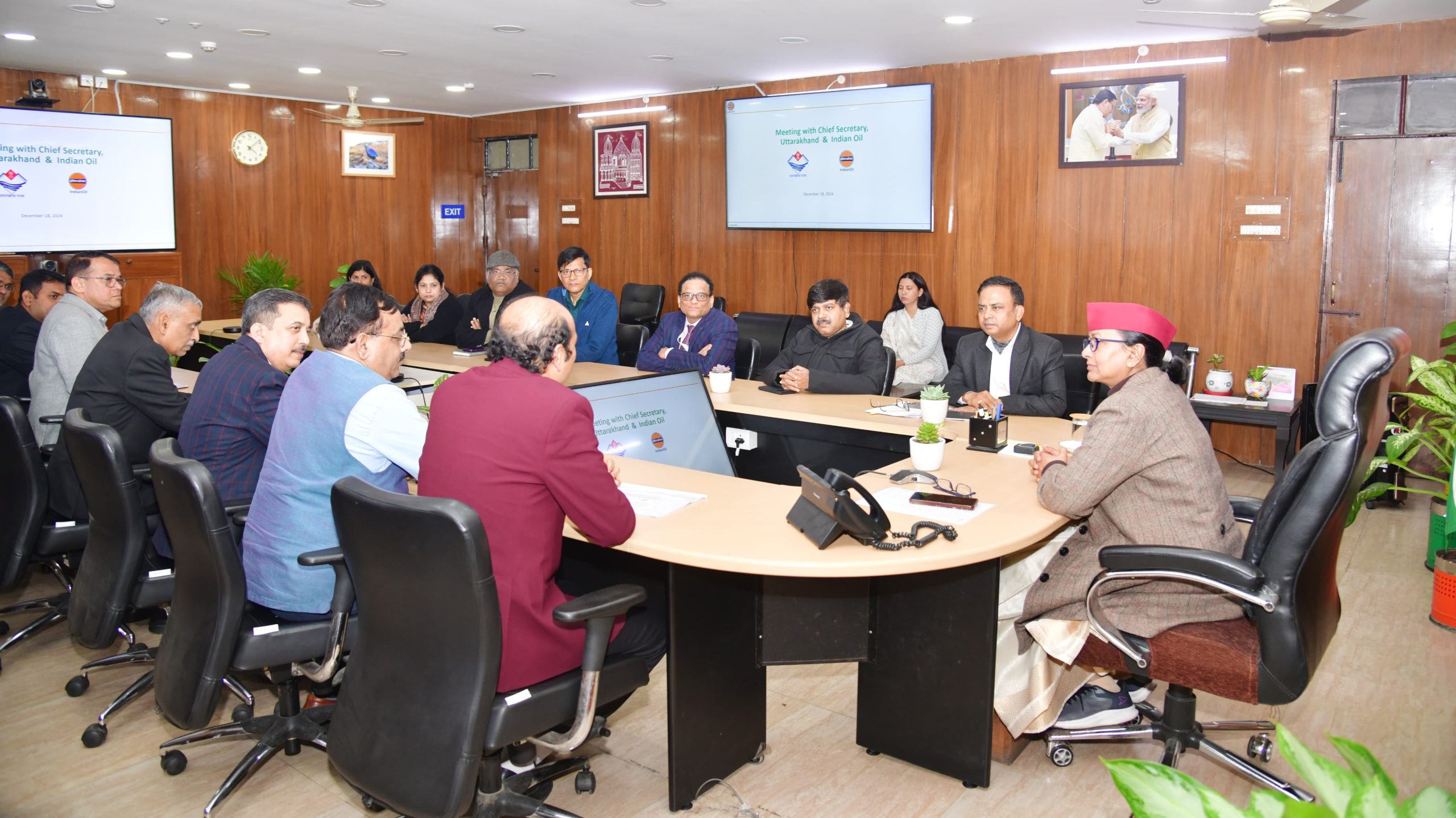 मुख्य सचिव ने वनाग्नि के स्थायी समाधान और पिरूल से कम्प्रेस्ड बायो गैस उत्पादन के लिए एक समिति गठित करने के निर्देश दिए