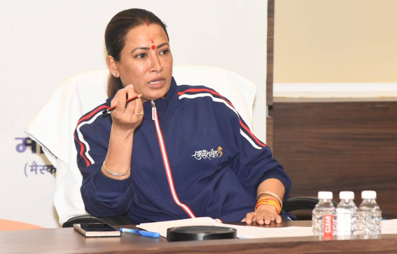 प्रदेश में जल्द ही आंगनबाड़ी कार्यकत्रियों और सहायिकाओं को मिलेगी पेंशन