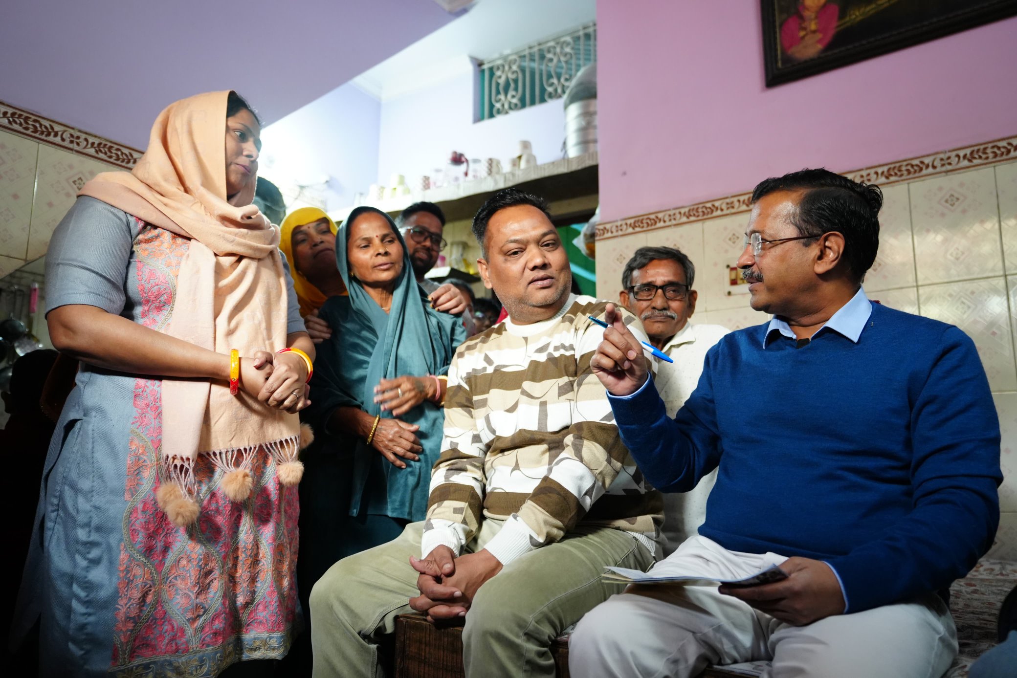 दिल्लीः अरविन्द केजरीवाल ने ‘बचत पत्र’ अभियान शुरू किया