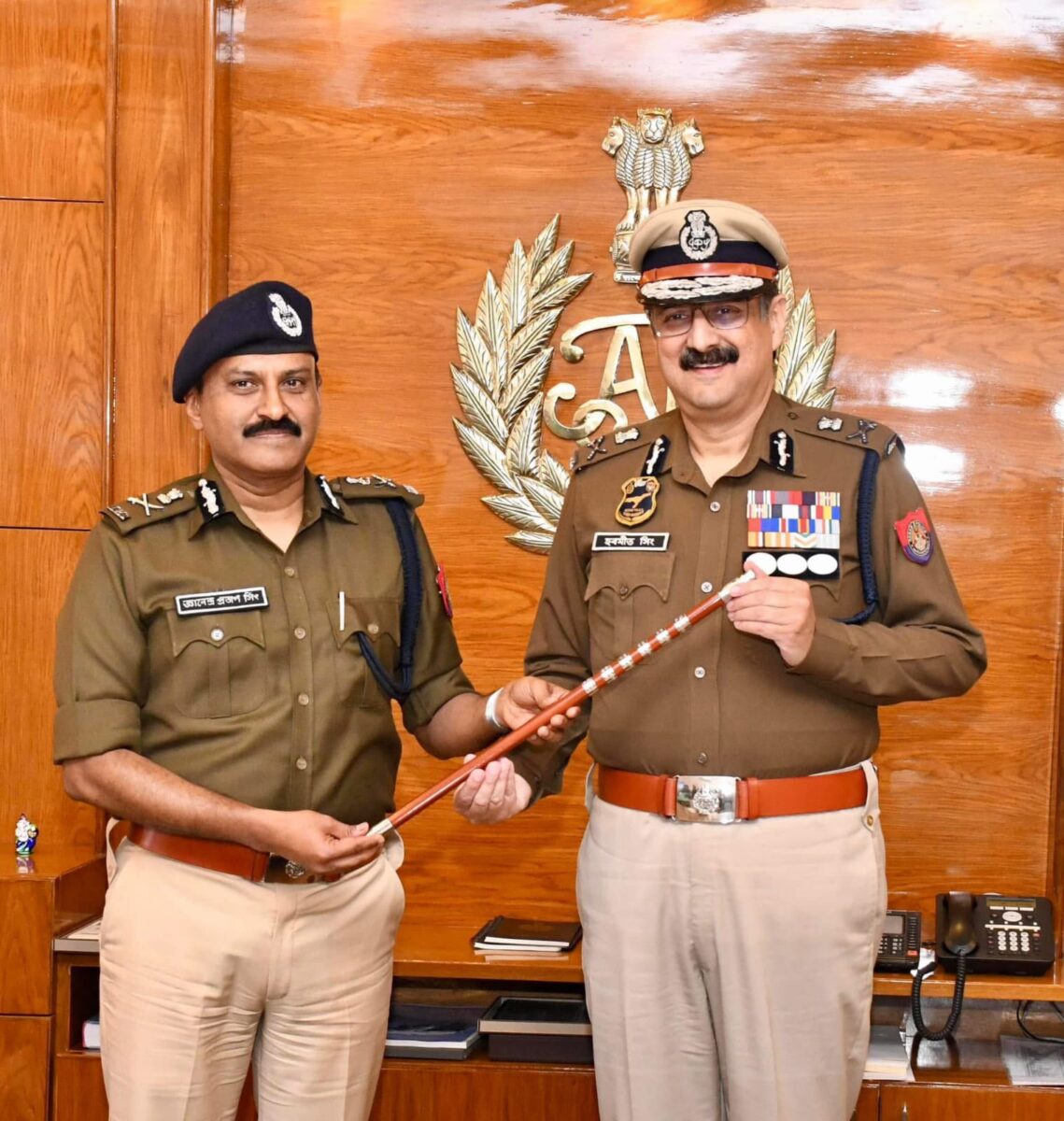 ৰাজ্যৰ ভাৰপ্ৰাপ্ত আৰক্ষী সঞ্চালক প্রধান হিচাপে ভাৰতীয় আৰক্ষী সেৱাৰ বিষয়া হৰমিত সিঙৰ দায়িত্ব গ্ৰহণ