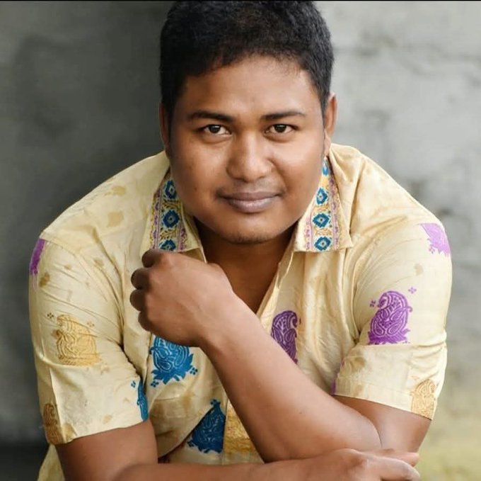 কণ্ঠশিল্পী ৰাজীৱ শদিয়াৰ শেষকৃত্য শদিয়াৰ টোপচিঙাত সম্পন্ন