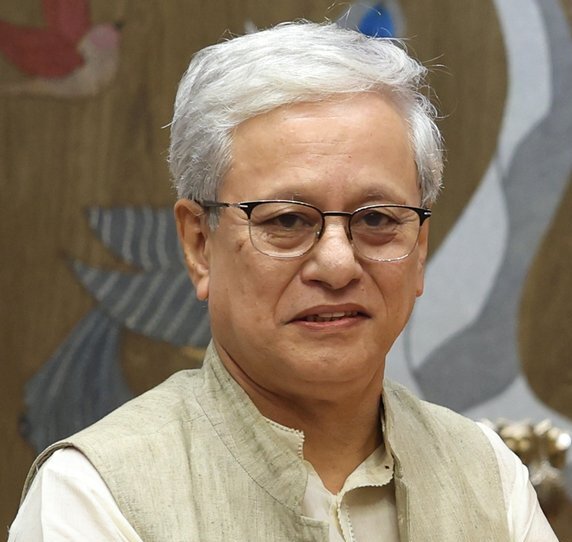 तेलंगाना के राज्‍यपाल जिष्‍णु देव वर्मा ने कहा है कि उत्तर प्रदेश और हैदराबाद के बीच ऐतिहासिक संबंध हैं