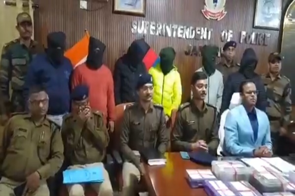 Jharkhand police arrest 6 cyber criminals from Jamtara