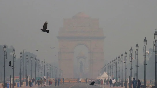 दिल्ली इथं हवेची गुणवत्ता निकृष्ट दर्जापर्यंत घसरली