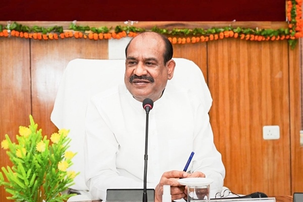 राष्ट्रकुल देशांमधल्या संसदांचे सभापती आणि पीठासीन अधिकाऱ्यांची २८ वी परिषद पुढच्या वर्षी  भारतात होणार