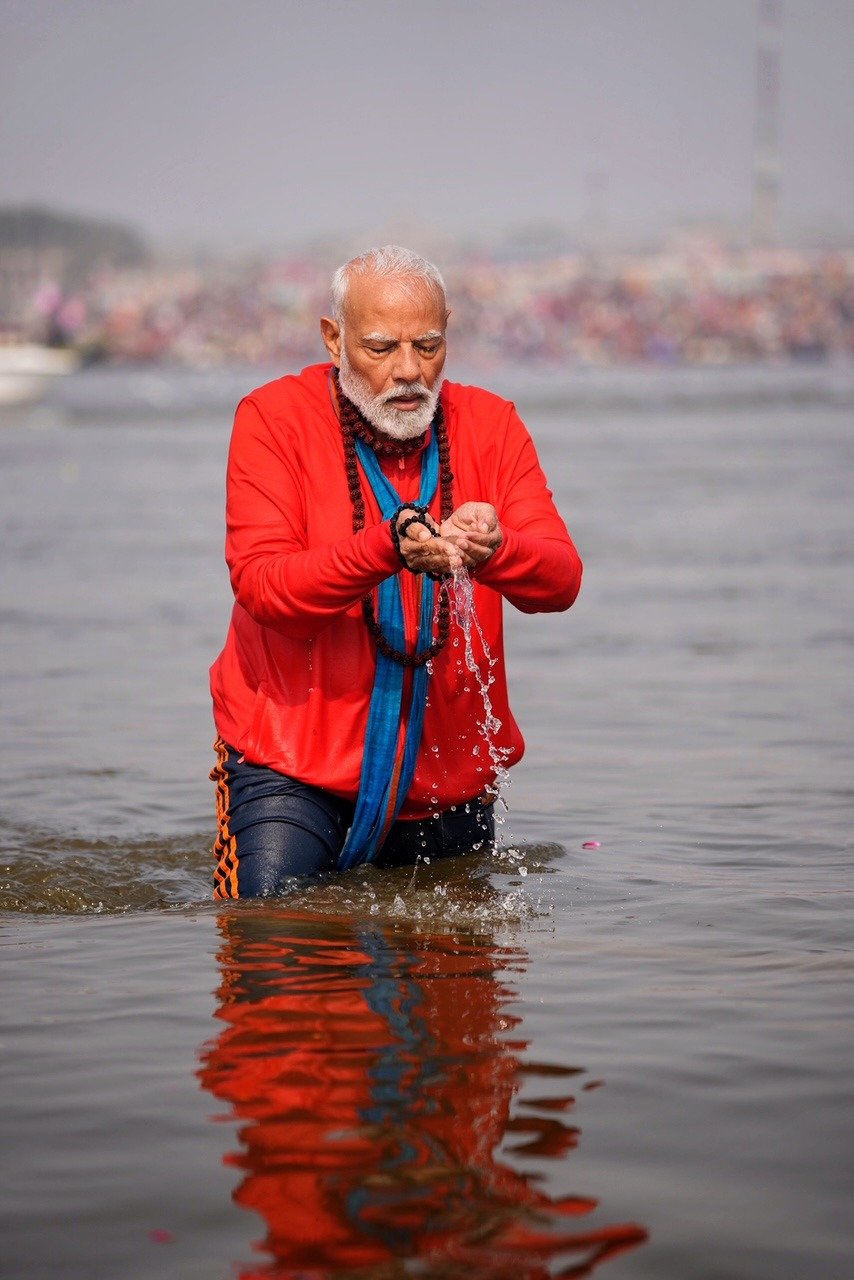 પ્રધાનમંત્રીએ મહાકુંભને સફળ બનાવવા માટે દેશવાસીઓની મહેનત, પ્રયાસો અને દૃઢ નિશ્ચયની પ્રશંસા કરી
