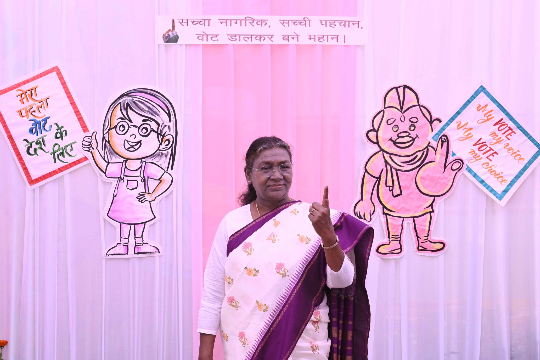 दिल्‍ली में विधानसभा-चुनाव का मतदान जारी, राष्ट्रपति द्रौपदी मुर्मु ने डाला वोट