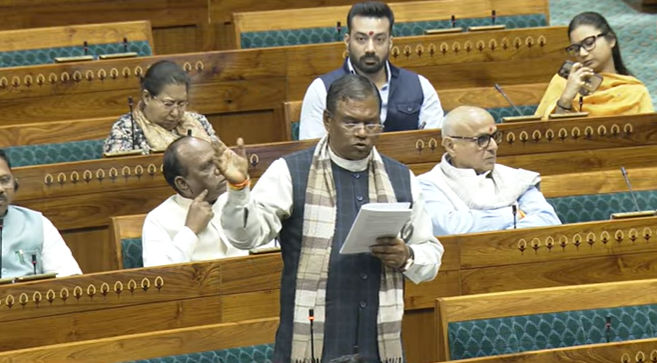 लोकसभा में राष्ट्रपति के अभिभाषण पर धन्यवाद प्रस्ताव पर चर्चा जारी