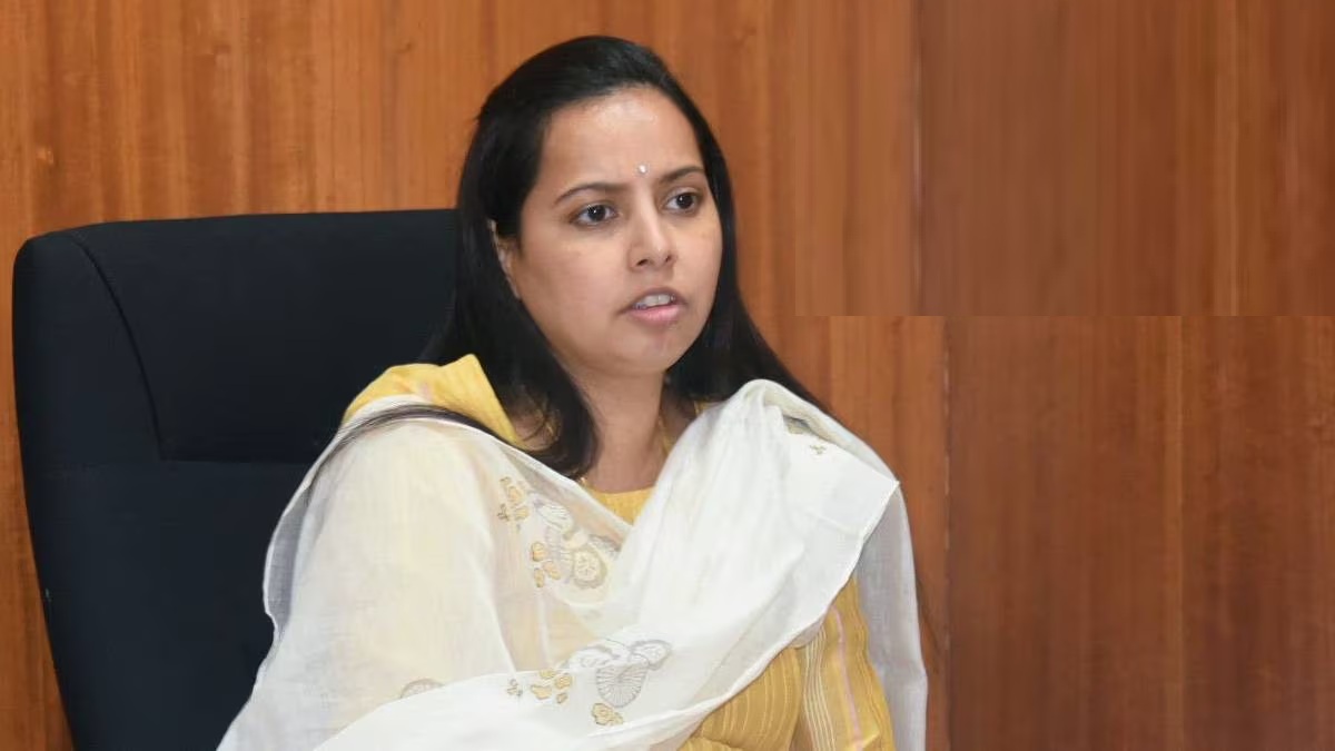 मुख्यमंत्री माझी लाडकी बहीण योजनेतल्या ५ लाख अपात्र महिलांना वगळलं