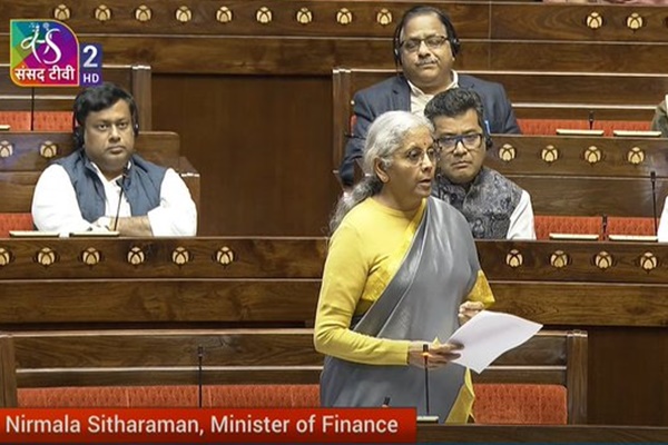 आयकर कायदा सोपा करणारं नवीन आयकर विधेयक लोकसभेत सादर