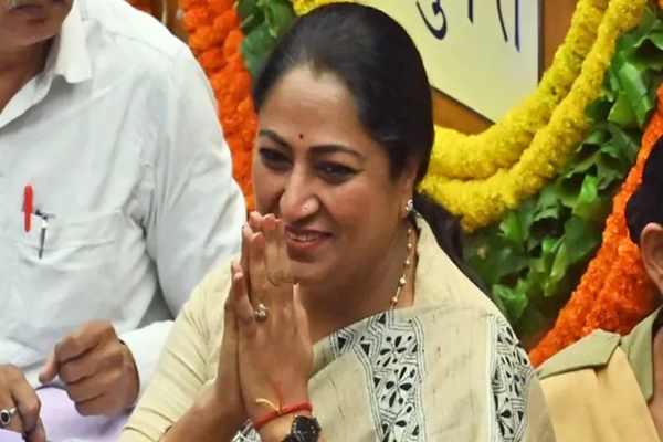দিল্লীৰ নতুন মুখ্যমন্ত্ৰী হিচাপে শপত গ্ৰহণ কৰিব ৰেখা গুপ্তাই
