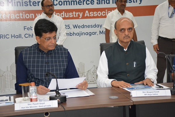 કેન્દ્રીય વાણિજ્ય મંત્રી પીયૂષ ગોયલે મહારાષ્ટ્રના છત્રપતિ સંભાજીનગરમાં ઔરંગાબાદ ઇન્ડસ્ટ્રિયલ સિટી- AURICને દેશના મુખ્ય ઔદ્યોગિક કેન્દ્ર તરીકે વિકસાવવાની યોજનાની જાહેરાત કરી
