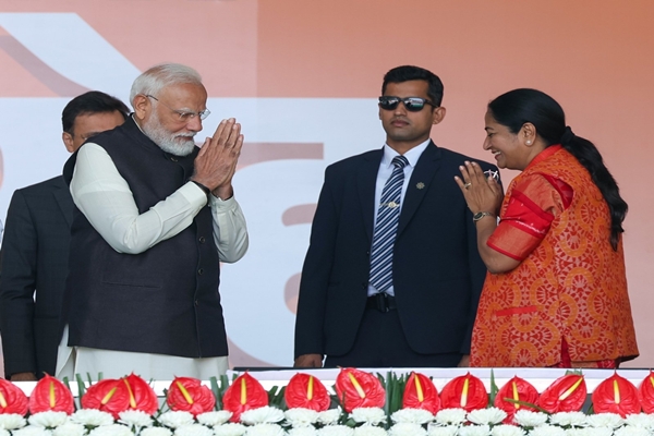 प्रधानमंत्री नरेंद्र मोदी ने रेखा गुप्ता को दिल्ली की मुख्यमंत्री के रूप में शपथ लेने पर बधाई दी