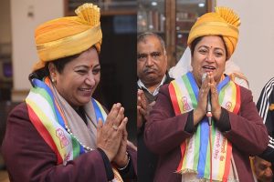 दिल्‍ली के रामलीला मैदान मे नए मुख्यमंत्री का शपथ ग्रहण समारोह आयोजित किया गया