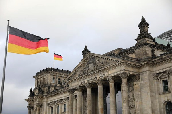 Conservative alliance leads Germany federal election