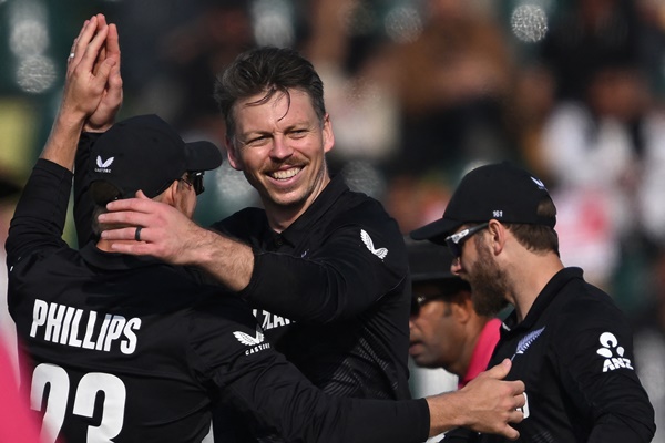 New Zealand beat Bangladesh by 5 wickets in Champions Trophy Group A match