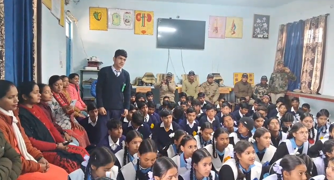 पौड़ी और बागेश्वर में वनाग्नि के प्रति लोगों को किया गया जागरुक