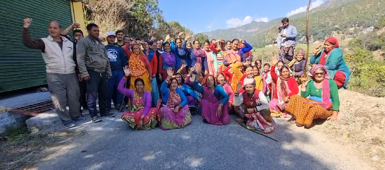बागेश्वर जिले के खोली के ग्रामीणों ने रेलवे स्टेशन और कॉलोनी के सर्वे का विरोध किया