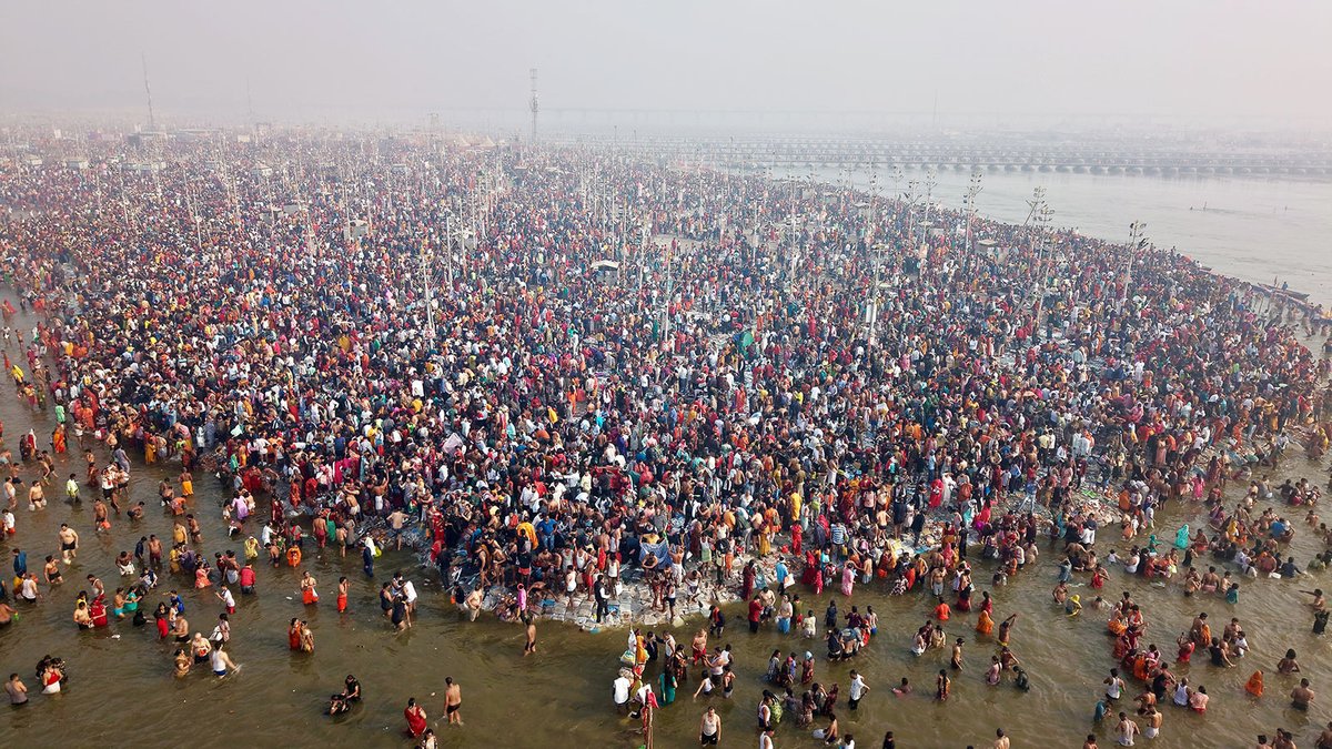 বিশ্বের বৃহত্তম আধ্যাত্মিক এবং সাংস্কৃতিক সমাবেশ মহাকুম্ভের আজ অন্তিম দিন
