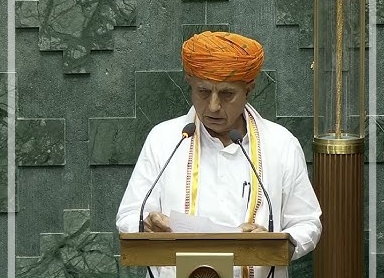 কেন্দ্ৰীয় চৰকাৰে কৃষকৰ কল্যাণৰ বাবে প্ৰতিশ্ৰুতিবদ্ধ আৰু চৰকাৰে ২০১৪ চনৰ পৰাই বিভিন্ন ব্যৱস্থা গ্ৰহণ কৰি আহিছেঃ ভাগীৰথ চৌধুৰী